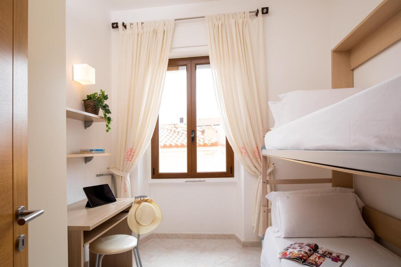 Old Charm - Seaview Apartment ลามัดดาเลนา ภายนอก รูปภาพ