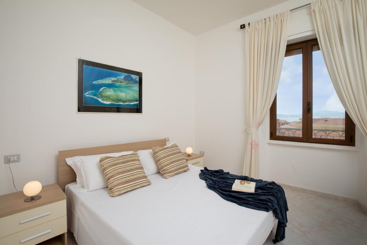 Old Charm - Seaview Apartment ลามัดดาเลนา ภายนอก รูปภาพ
